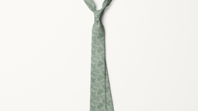 Knot Your Average Wedding: Picking the Perfect Tie for a Tropical Twist