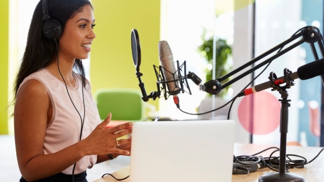 The Power of Podcasting: Amplifying Voices in the Digital Age