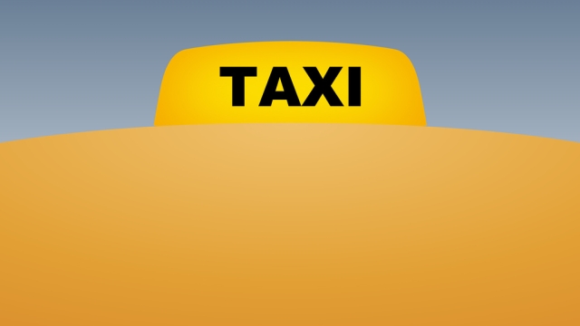 Taxi Tales: Navigating Your Way Through the Airport Shuffle